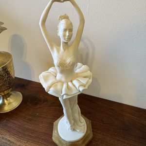 Signed A. Giannelli albacaster ballerina figurine