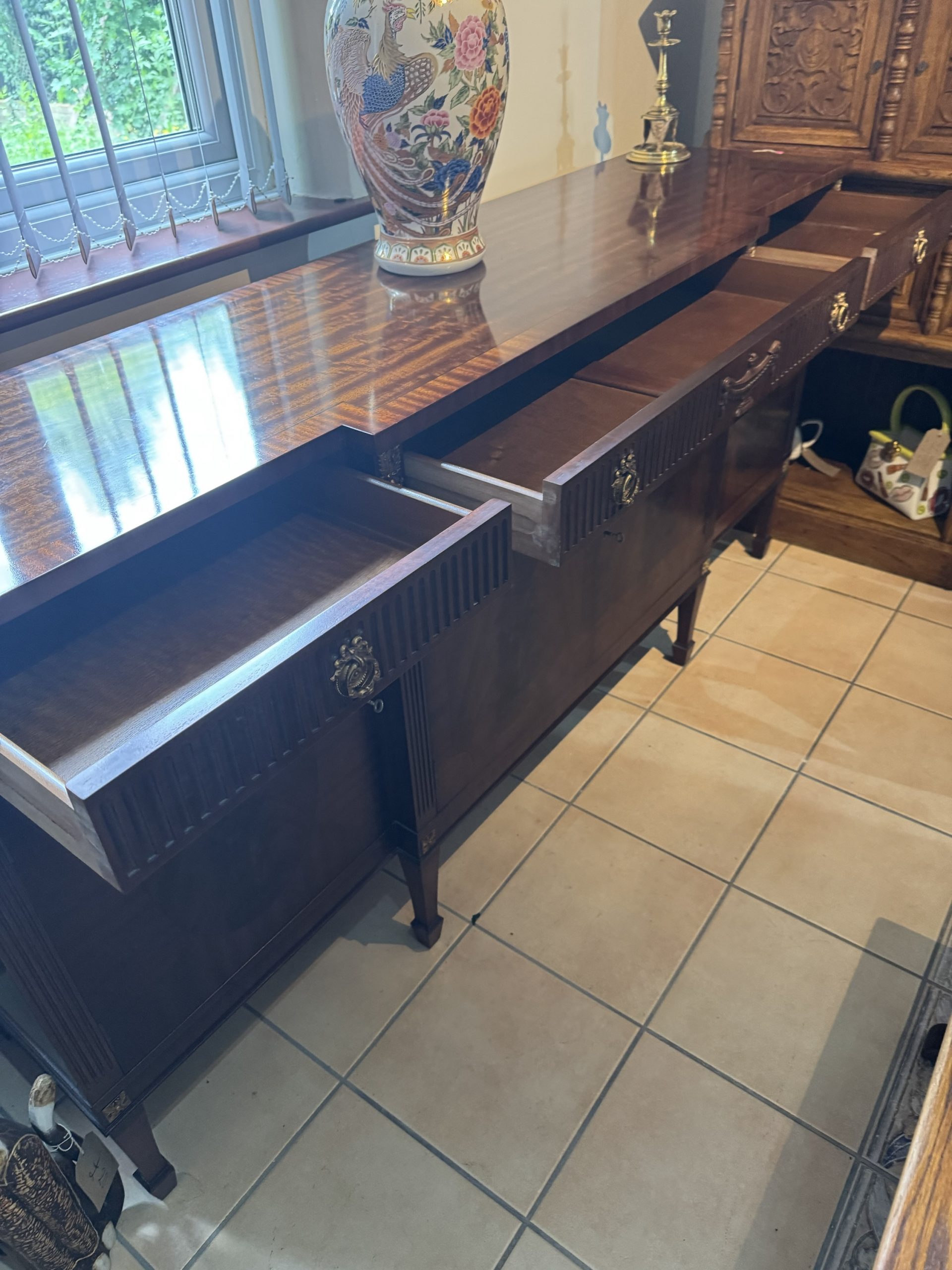 Vintage flame mahogany regency revival break front sideboard made by Epstein of London - Image 9